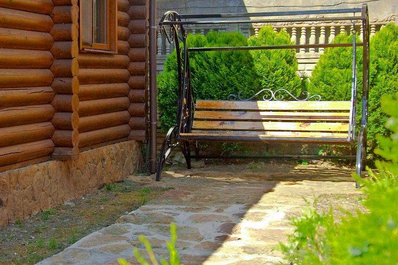 Изба Де Люкс в Солониках