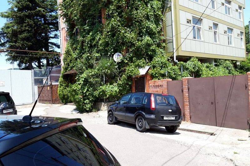 Частный дом "Виноградный"
